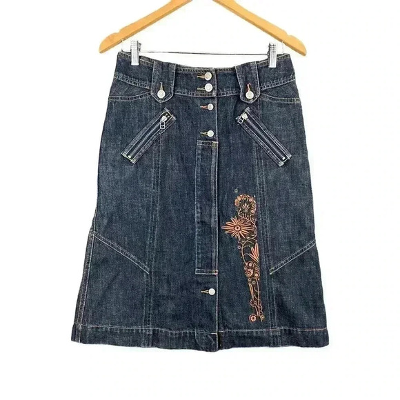 Oilily Blue Denim Skirt 34 Floral Embroidered Center Buttons Women's - Picture 1 of 13